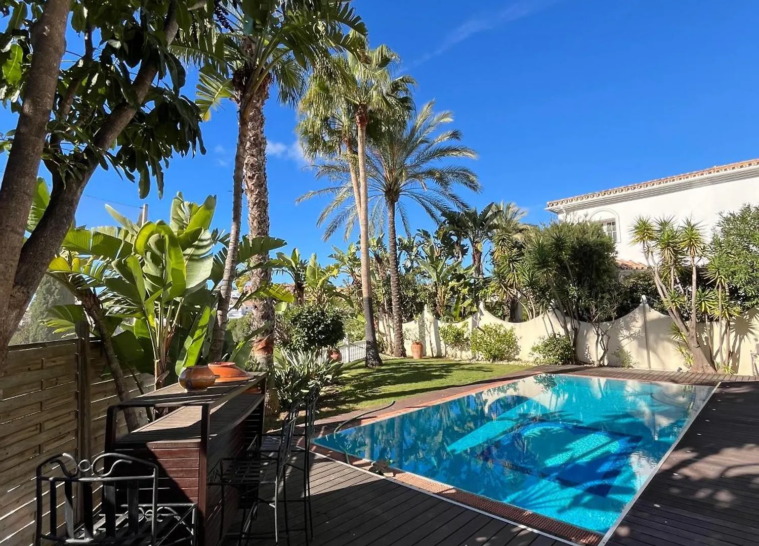 6 Bedroom Villa Near Calahonda Sitio de Calahonda